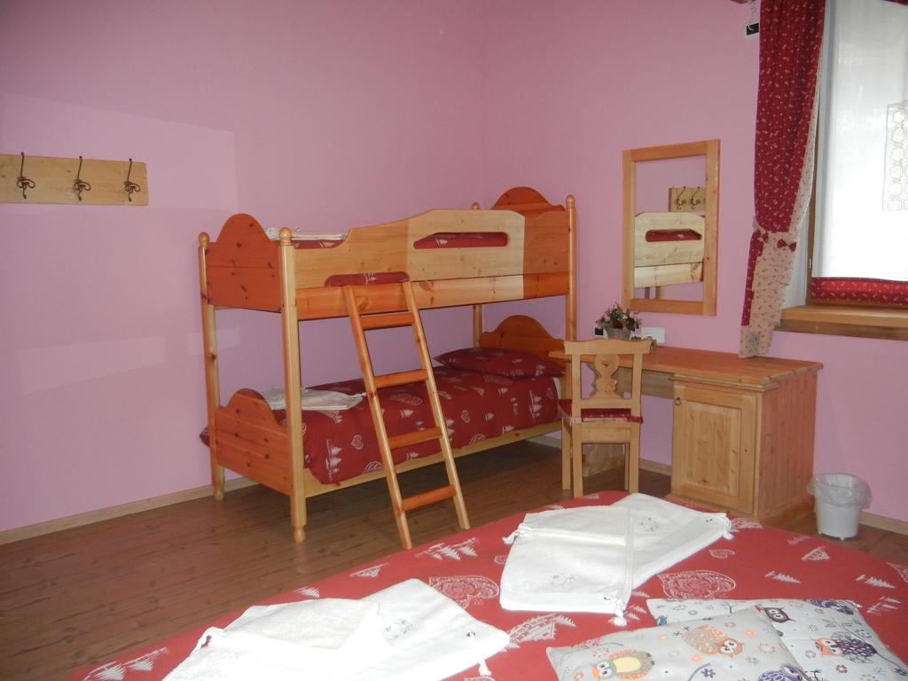 B&B La Casa Del Sole St. Michael an der Etsch Zimmer foto