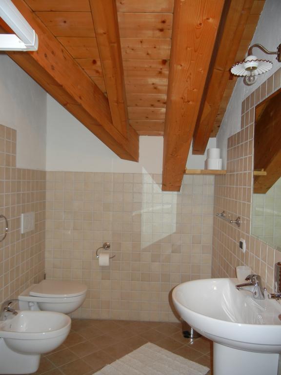 B&B La Casa Del Sole St. Michael an der Etsch Zimmer foto